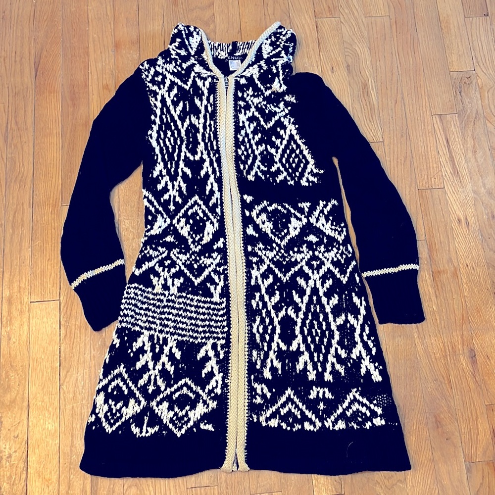 Venus, sweater cardigan with zipper, so soft!